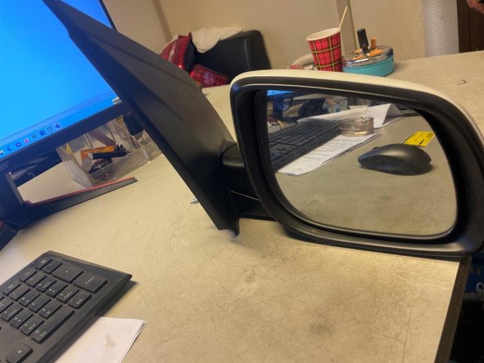 Wing mirror, right from a Kia Picanto (JA) 1.0 T-GDI 12V 2020