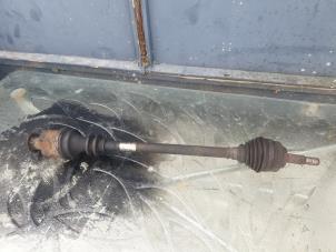 Used Front drive shaft, right Renault Kangoo (KC) 1.5 dCi 60 Price € 35,00 Margin scheme offered by Umit Sloperij