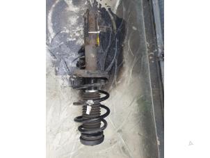 Used Front shock absorber rod, left Chevrolet Orlando 2.0 D 16V Price € 100,00 Margin scheme offered by Umit Sloperij