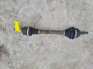Used Front drive shaft, left Peugeot 207 SW (WE/WU) 1.6 HDi Price € 35,00 Margin scheme offered by Umit Sloperij