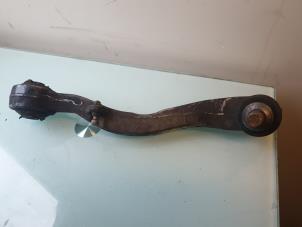 Used Front lower wishbone, right BMW 5 serie (E60) 530d 24V Price € 40,00 Margin scheme offered by Umit Sloperij
