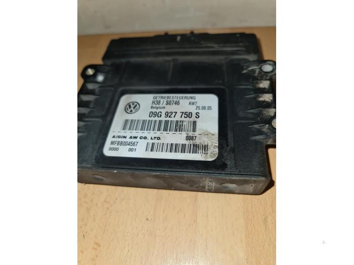 Used Automatic gearbox computer Volkswagen Passat 4Motion (3C2) Price € 100,00 Margin scheme offered by Umit Sloperij