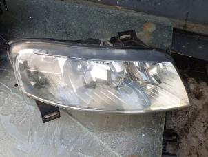 Used Headlight, right Fiat Stilo (192A/B) 2.4 20V Abarth 3-Drs. Price € 45,00 Margin scheme offered by Umit Sloperij
