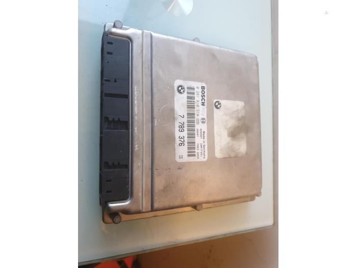 Used Injection computer BMW 3 serie Touring (E46/3) 330Xd 24V Price € 50,00 Margin scheme offered by Umit Sloperij
