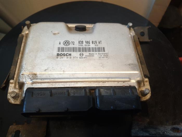 Used Engine management computer Volkswagen Golf IV (1J1) 1.9 TDI 110 Price € 100,00 Margin scheme offered by Umit Sloperij