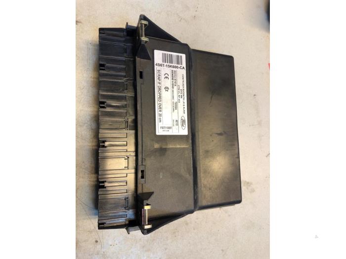 Used Body control computer Ford Fusion 1.4 16V Price € 60,00 Margin scheme offered by Umit Sloperij