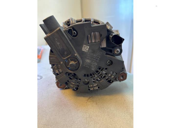 Gebrauchte Dynamo Jaguar XE 2.0 D E-Performance 16V Preis € 75,00 Margenregelung angeboten von Umit Sloperij