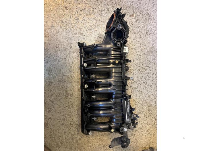 Używane Kolektor dolotowy Jaguar XE 2.0 D E-Performance 16V Cena € 60,00 Procedura marży oferowane przez Umit Sloperij
