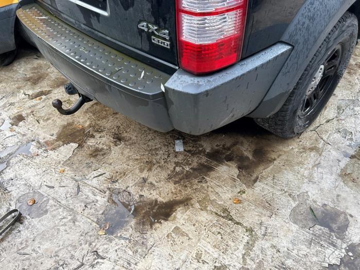 Używane Zderzak tylny Dodge Nitro Cena € 100,00 Procedura marży oferowane przez Umit Sloperij