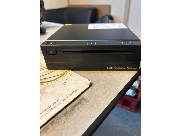 Usagé Module navigation Saab 9-3 II (YS3F) 2.0t 16V Prix € 90,00 Règlement à la marge proposé par Umit Sloperij