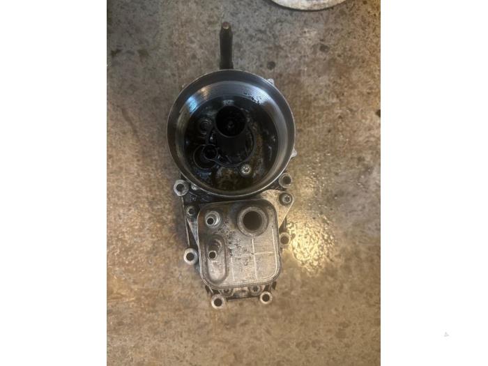 Gebrauchte Ölfiltergehäuse Jaguar XF (X260) 2.0d 180 16V Preis € 40,00 Margenregelung angeboten von Umit Sloperij