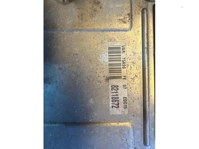 Used Engine management computer Peugeot 307 (3A/C/D) 2.0 HDi 110 FAP Price € 40,00 Margin scheme offered by Umit Sloperij