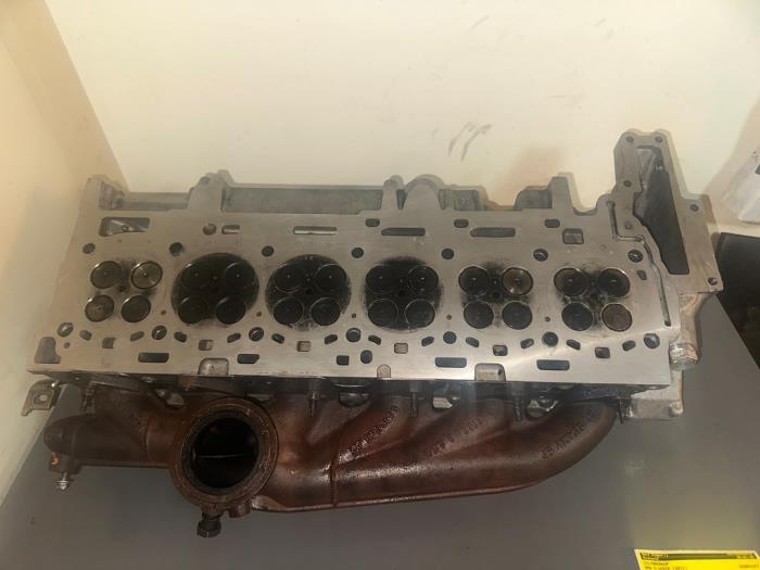 Usagé Culasse BMW 5 serie (F10) 530d 24V Prix € 500,00 Règlement à la marge proposé par Umit Sloperij