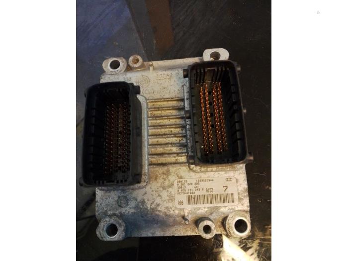 Usagé Ordinateur divers Fiat Idea (350AX) 1.4 16V Prix € 40,00 Règlement à la marge proposé par Umit Sloperij