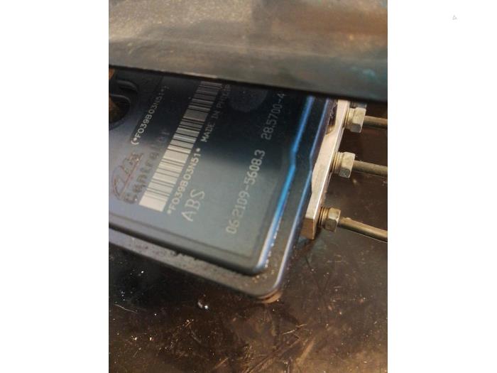 Used ABS Computer Nissan Pixo (D31S) 1.0 12V Price € 72,60 Inclusive VAT offered by Umit Sloperij