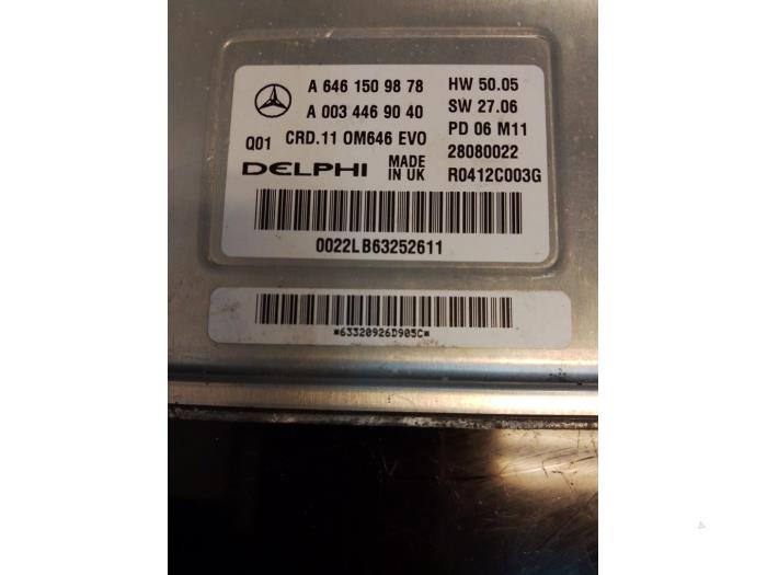 Used Engine management computer Mercedes E (W211) 2.2 E-220 CDI 16V Price € 125,00 Margin scheme offered by Umit Sloperij