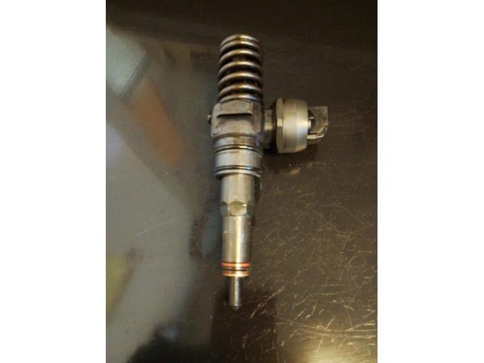 Usagé Injecteurs Ford Galaxy (WGR) 1.9 TDI Prix € 70,00 Règlement à la marge proposé par Umit Sloperij