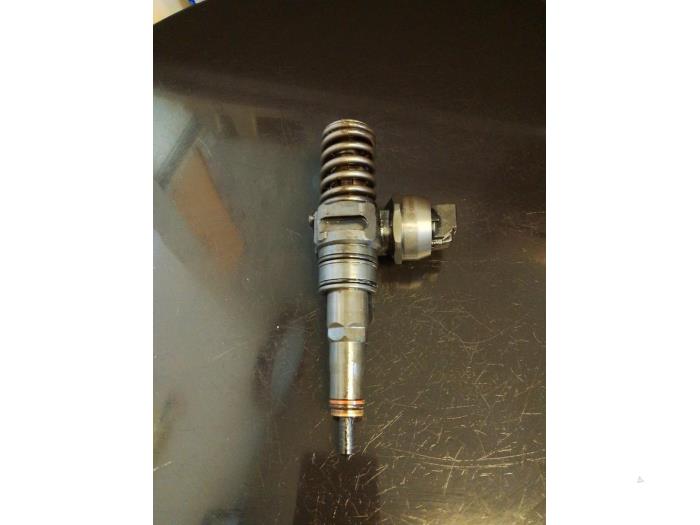 Usagé Injecteurs Ford Galaxy (WGR) 1.9 TDI Prix € 70,00 Règlement à la marge proposé par Umit Sloperij