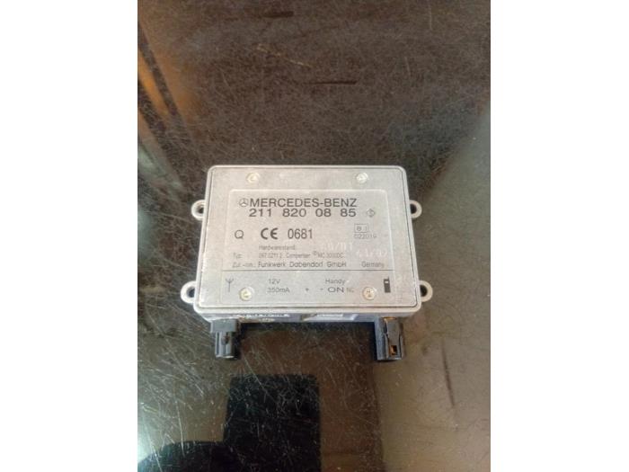 Używane Modul Bluetooth Mercedes E (W211) 5.0 E-500 V8 24V Cena € 30,00 Procedura marży oferowane przez Umit Sloperij