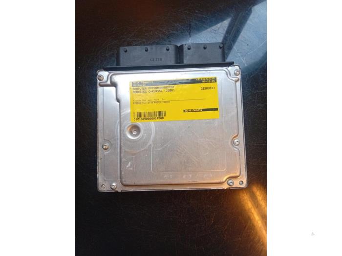 Used Engine management computer Mercedes C (W203) 2.2 C-220 CDI 16V Price € 75,00 Margin scheme offered by Umit Sloperij