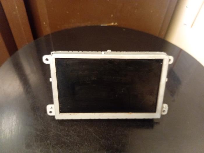 Begagnade Innerdisplay Audi A6 Quattro (C6) Pris € 70,00 Marginaltabell erbjuds av Umit Sloperij