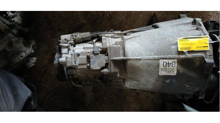 Gebrauchte Getriebe Volkswagen Crafter 2.5 TDI 30/32/35 Preis € 800,00 Margenregelung angeboten von Umit Sloperij