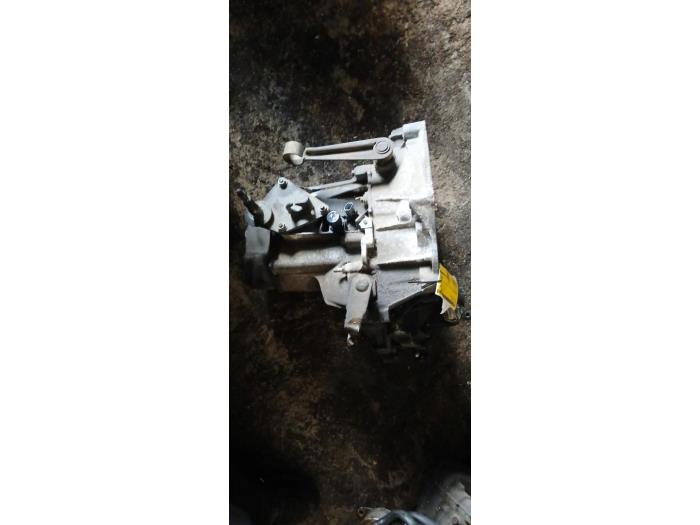 Gebrauchte Getriebe Peugeot 206 (2A/C/H/J/S) 1.4 XR,XS,XT,Gentry Preis € 150,00 Margenregelung angeboten von Umit Sloperij