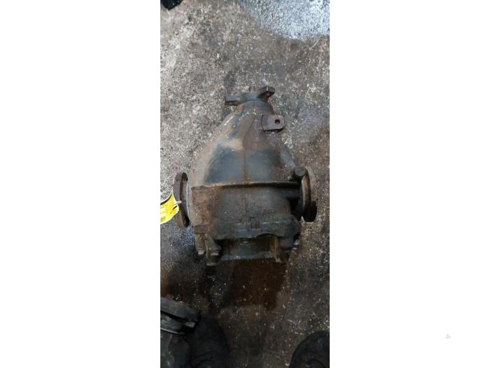 Gebrauchte Differential vorne Mercedes S (W220) 3.2 S-320 CDI 24V Preis € 100,00 Margenregelung angeboten von Umit Sloperij