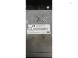 Engine management computer from a Volkswagen Touran (1T1/T2) 2.0 TDI 16V 170 2008