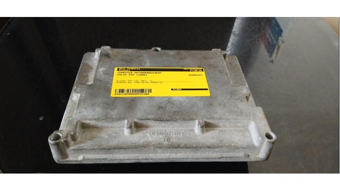Used Engine management computer Volvo V50 (MW) 2.0 16V Price € 200,00 Margin scheme offered by Umit Sloperij