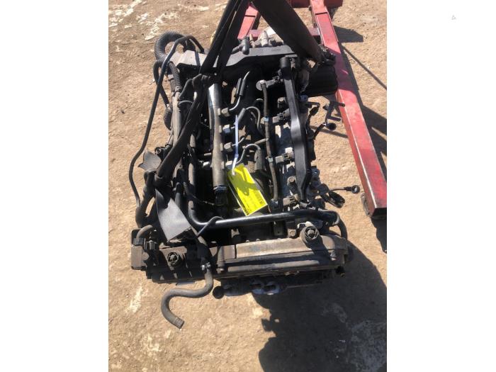 Used Engine Fiat Bravo (198A) 1.6 D Multijet 90 Price € 650,00 Margin scheme offered by Umit Sloperij