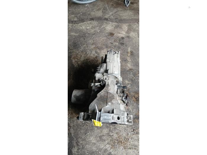 Getriebe Audi A4 (B6), 2000 / 2005 2.0 20V, Limousine, 4-tr, Benzin, 1.984cc, 96kW (131pk), FWD, ALT, 2000-11 / 2005-01, 8E2 (Gebraucht)