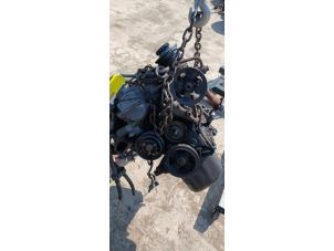 Motor van een Toyota Yaris (P1) 1.0 16V VVT-i 2005