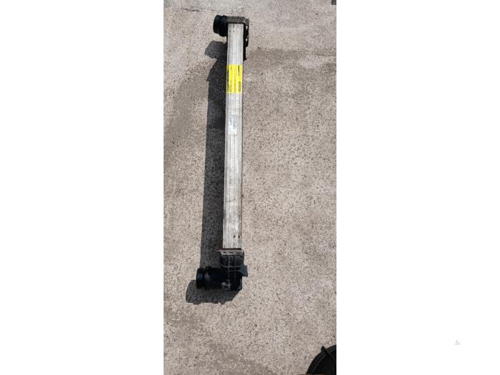 Usados Intercooler Renault Master III (FV) 2.3 dCi 145 16V FWD Precio € 70,00 Norma de margen ofrecido por Umit Sloperij