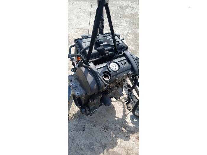 Used Engine Volkswagen Polo IV (9N1/2/3) 1.4 16V BiFuel Price € 350,00 Margin scheme offered by Umit Sloperij