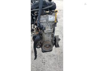 Motor van een Chevrolet Spark (M300) 1.0 16V Bifuel 2012