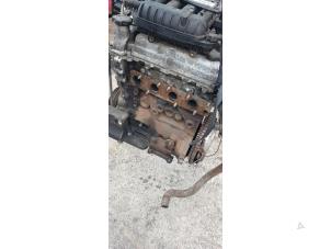 Motor van een Chevrolet Spark (M300) 1.0 16V Bifuel 2012