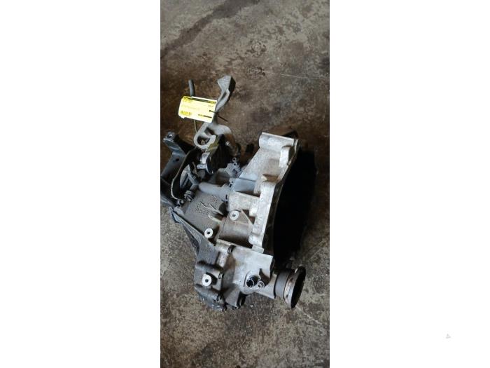 Getriebe Volkswagen Polo IV (9N1/2/3), 2001 / 2012 1.4 16V BiFuel, Fließheck, 1.390cc, 59kW (80pk), FWD, BUD, 2006-05 / 2009-11, 9N3 (Gebraucht)