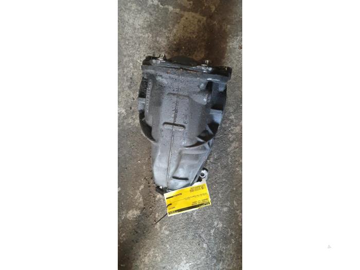 Gebrauchte Differential hinten Mercedes CLK (C209) 1.8 200 K 16V Preis € 100,00 Margenregelung angeboten von Umit Sloperij
