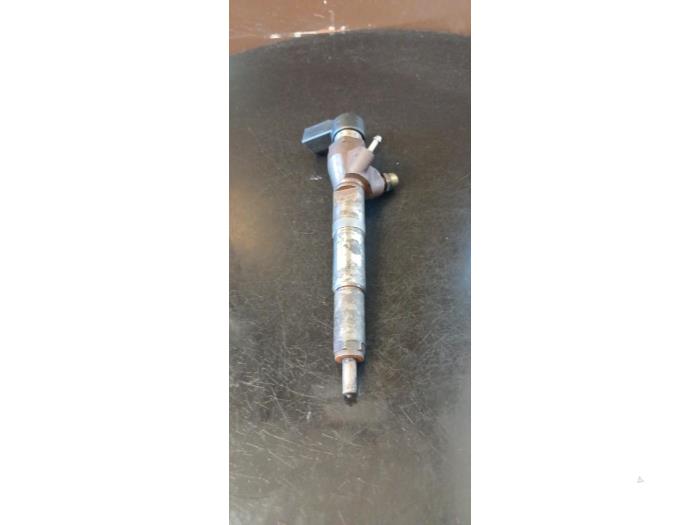 Usagé Injecteurs Renault Megane III Grandtour (KZ) 1.5 dCi 110 Prix € 150,00 Règlement à la marge proposé par Umit Sloperij