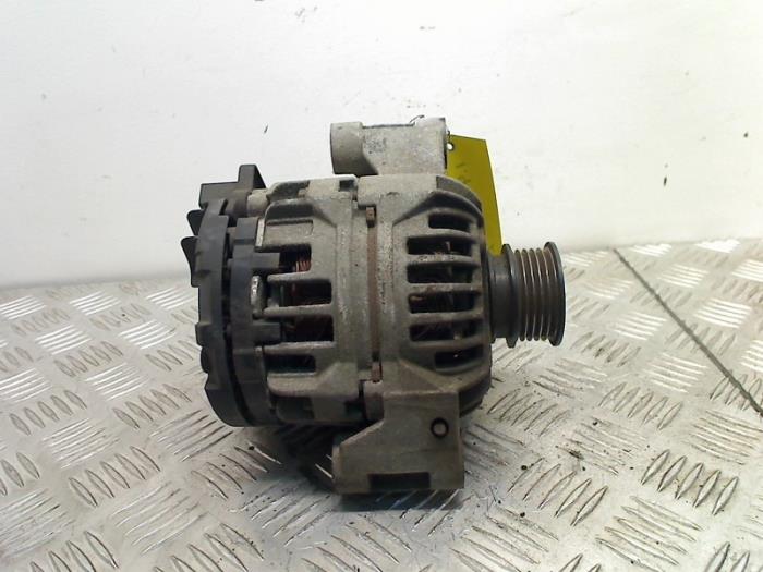 Begagnade Dynamo Rover 25 1.4 16V Pris € 30,00 Marginaltabell erbjuds av Autohandel & Demontage Weteringbrug