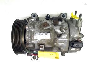 Used Air conditioning pump Citroen C5 III Tourer (RW) 1.6 16V THP 155 Price € 75,00 Margin scheme offered by Autohandel & Demontage Weteringbrug