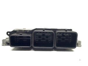 Engine management computer from a Ford Fiesta 6 (JA8) 1.6 TDCi 95 2011