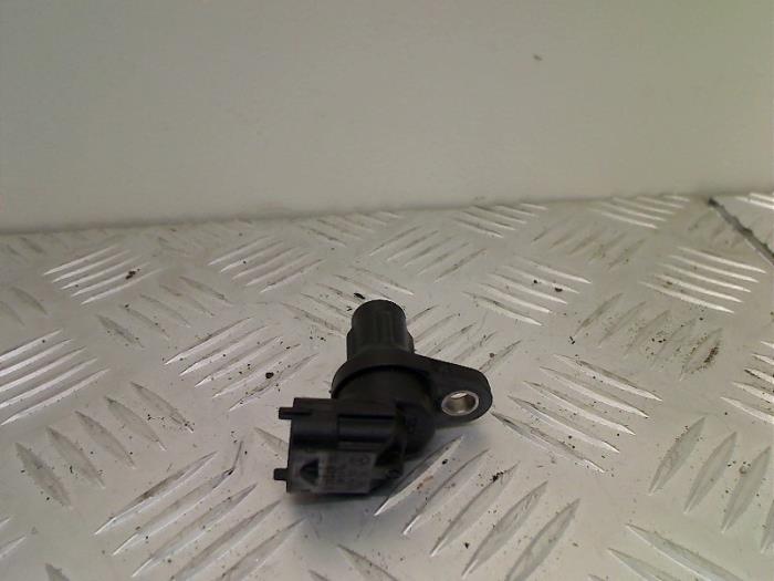 Gebrauchte Nockenwelle Sensor Mercedes C Estate (S204) 2.5 C-230 V6 24V Preis € 10,00 Margenregelung angeboten von Autohandel & Demontage Weteringbrug