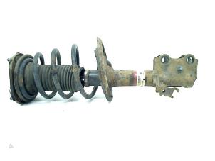 Used Front shock absorber, right Toyota Avensis Wagon (T27) 2.0 16V D-4D-F Price € 50,00 Margin scheme offered by Autohandel & Demontage Weteringbrug