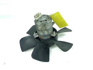Used Cooling fans Audi 80 (B3) 1.8 S Price € 30,00 Margin scheme offered by Autohandel & Demontage Weteringbrug