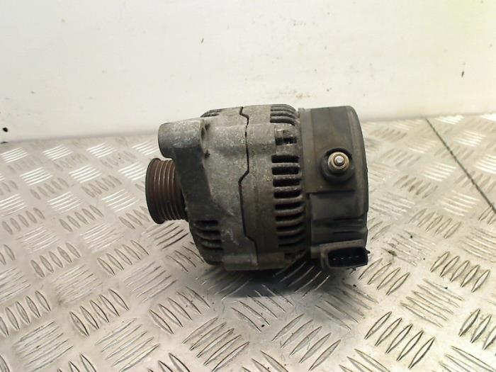Used Dynamo Nissan Micra (K11) 1.3 LX,SLX 16V Price € 20,00 Margin scheme offered by Autohandel & Demontage Weteringbrug