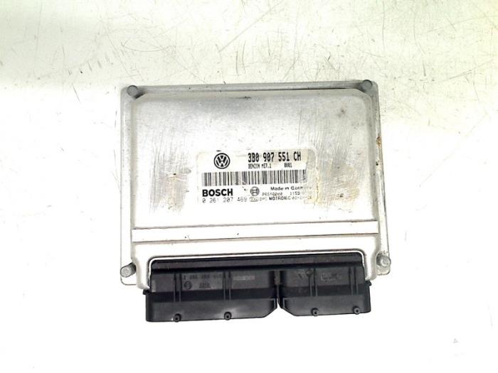 Used Engine management computer Volkswagen Passat Variant (3B6) 2.8 V6 30V 4Motion Price € 50,00 Margin scheme offered by Autohandel & Demontage Weteringbrug