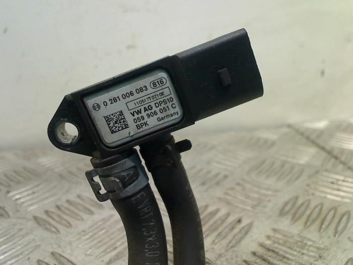 Sensor de presión turbo de un Volkswagen Polo V (6R) 1.2 TDI 12V BlueMotion 2011