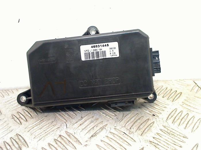 Used Computer, miscellaneous Fiat Croma (194) 1.8 MPI 16V Price € 30,00 Margin scheme offered by Autohandel & Demontage Weteringbrug